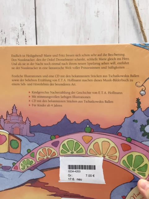 neu  Buch + CD  Der Nussknacker 