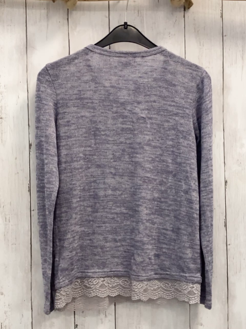   Pullover  Gr. 134/140l  lavendel grau meliert Strick Schrift + weißes Netz mit Stickerei