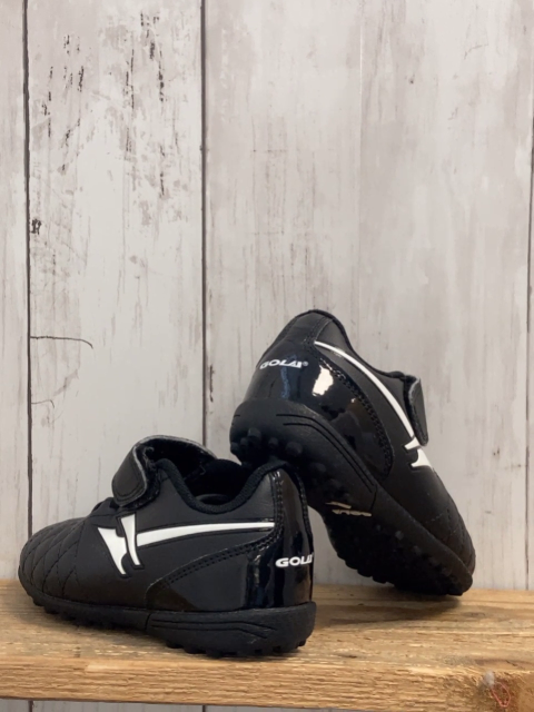 Gola  Fußballschuhe  Gr. 26  schwarz weiße Streifen 
