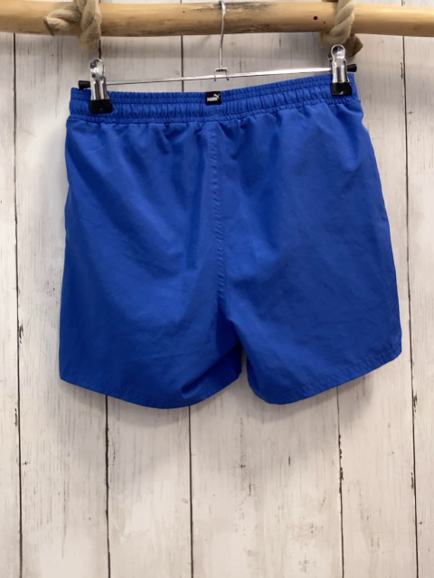Puma  Sportshorts  Gr. 140  hellblau + schwarz weiße Schrift 