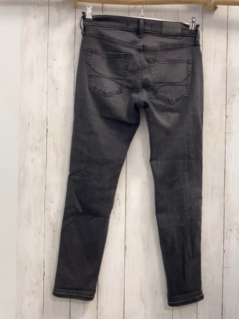 Hollister  Hose  Gr. 26/30  grau Jeans used Look