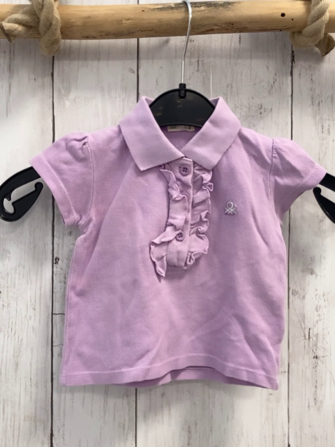 Benetton  T-Shirt  Gr. 62  flieder Polokragen Rüschen an der Knopfleise 