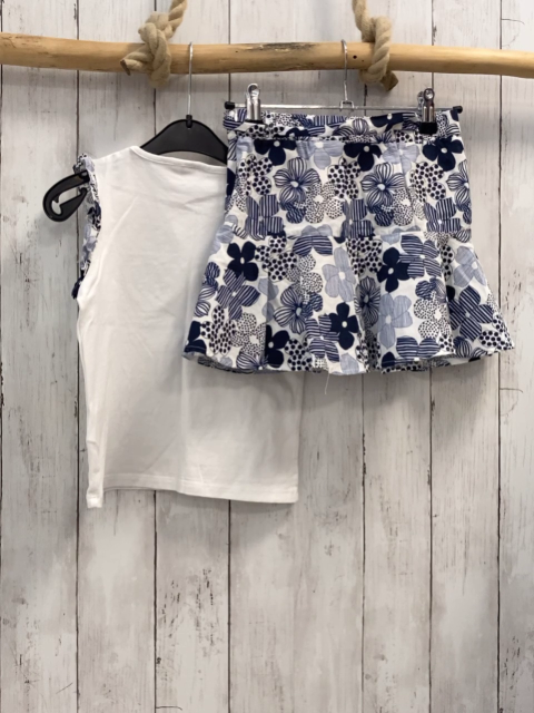 2 tlg Sarabanda  T-Shirt + Rock  Gr. 122  weiß + blau hellblaue Blumen Pailettenherzen 
