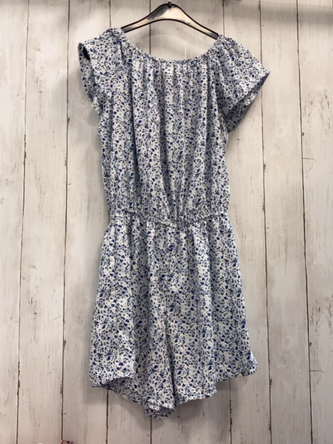 Name it  Playsuit Gr. 146/152  weiß blau hellblaue Blumen 