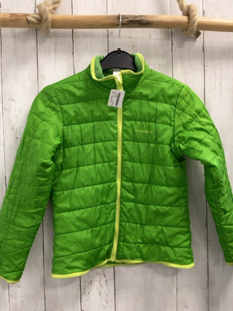 Decathlon  Jacke  Gr. 134  grün gesteppt hellgrüner Bund 