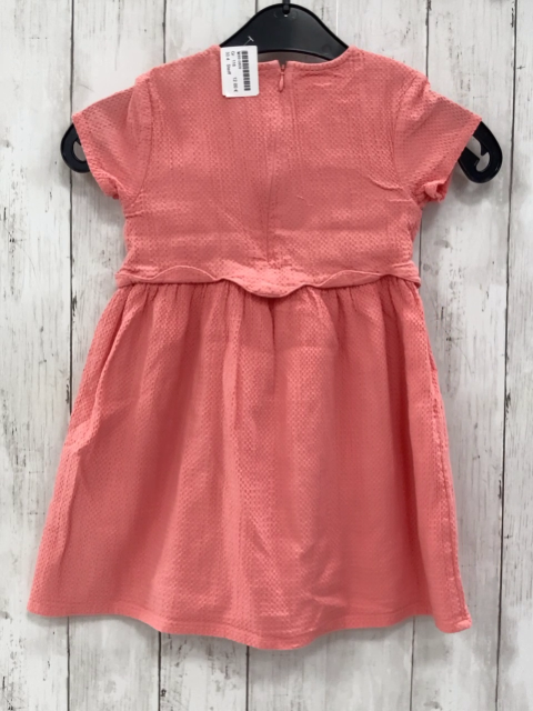 Steiff  Kleid  Gr. 116  koralle Struktur Plüschbärenkopf 