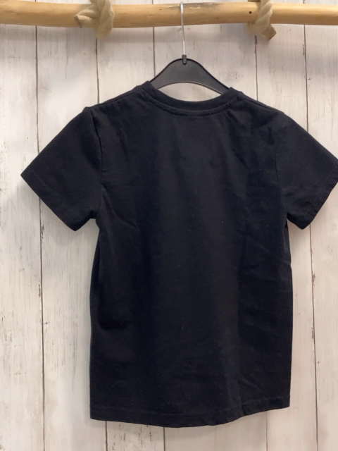   T-Shirt  Gr. 128  schwarz Bär hellgrüne Schrift 
