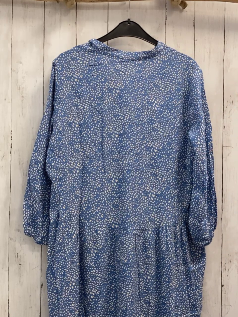 neu Esprit  Kleid  Gr. 38  hellblau weißer Druck 