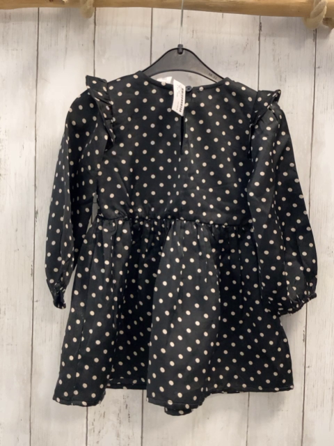 Gap Kleid Gr. 92  schwarz weiße Punkte gesmoktes Oberteil