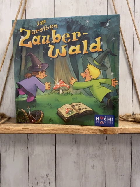 neu  Spiel  Im großen Zauberwald 