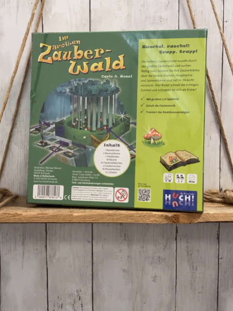 neu  Spiel  Im großen Zauberwald 
