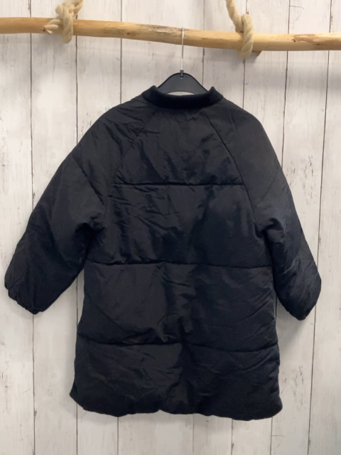 Zara  Winterjacke  Gr. 122  schwarz silber Reißverschlüsse 