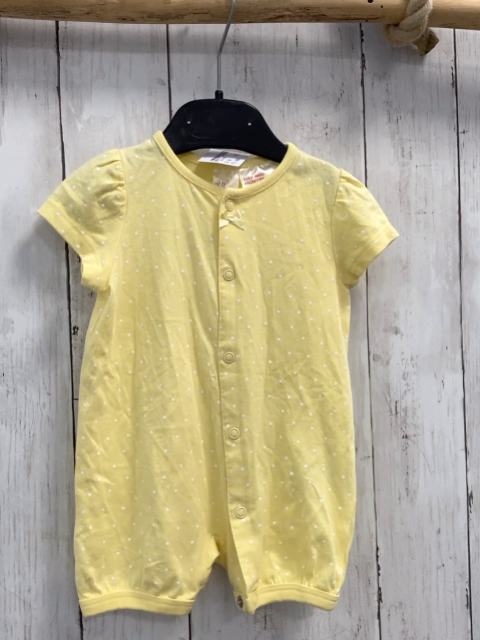 H&M Playuit  Gr. 56  gelb weiße Punkte 