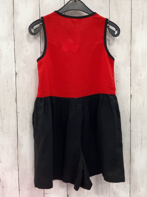 Next  Playsuit  Gr. 116  rot schwarzer Rock + Bund creme Knopfleister 