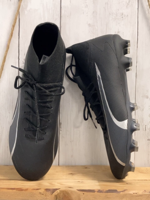 Puma  Fußballschuhe  Gr. 44  schwarz grau silber fast neu 