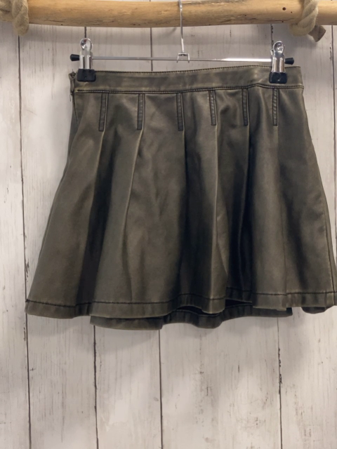 zara Rock Gr. 140  gold metalic Kunstleder