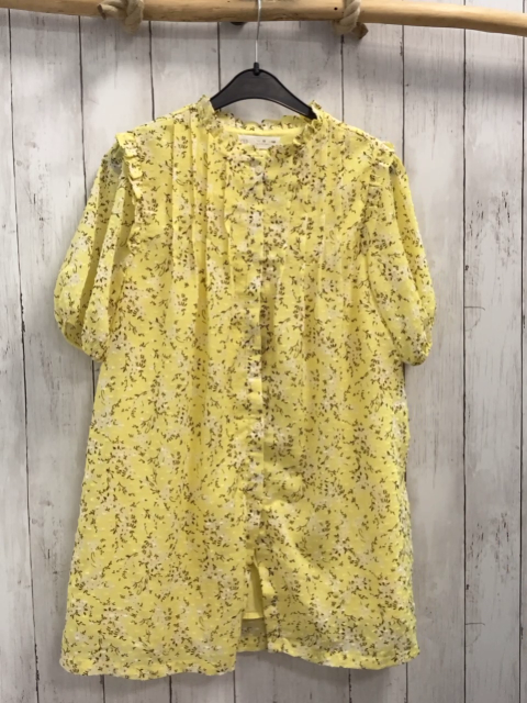 Zara  Kleid  Gr. 140  gelb Blumen 
