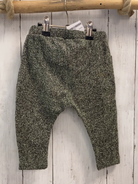 Zara  Jogginghose  Gr. 86  mint grau schwarz meliert 