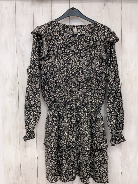 Zara  Kleid  Gr. 152  schwarz beige Blumen Strutur 