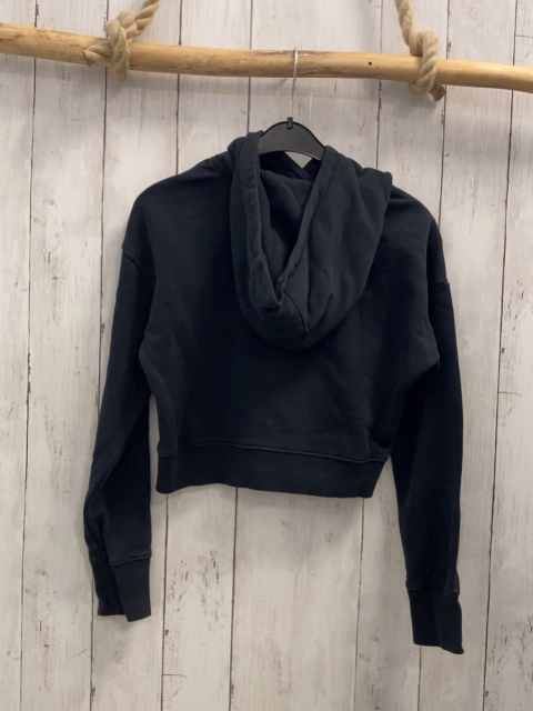 Nike Pullover  Gr. 146/152  schwarz Kapuze weiße Schrift kurz geschnitten