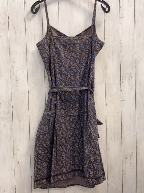 Esprit  Kleid  Gr. 38  grau blau hellblaue Blumen dunkelbraune Blätter 