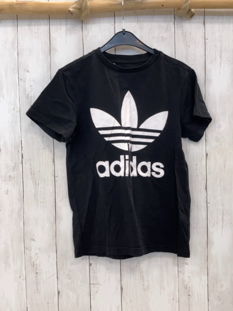 Adidas  T-Shirt  Gr. 152  schwarz weißer Druck 