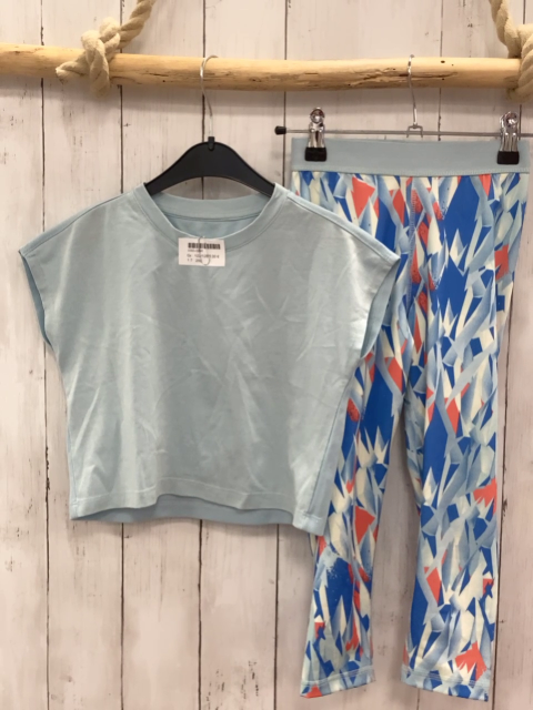 2tlg  Sportshirt + -leggings  Gr. 122/128  hellblau + hellblau weiß blau orange Druck