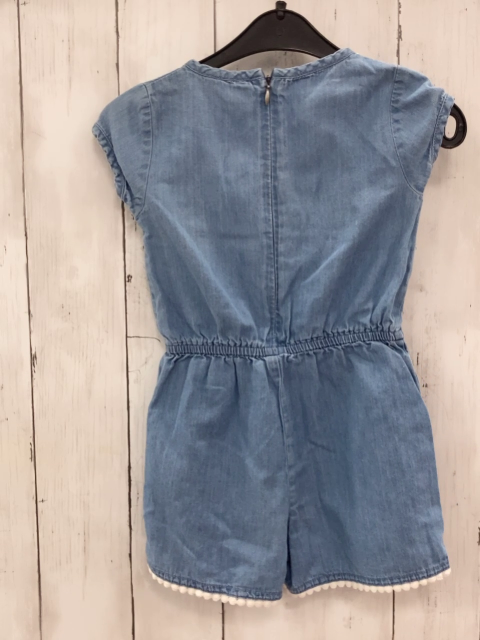 Friboo  Playsuit  Gr. 98  blau Jeans weiße Strickerei weißer Bommelbund 