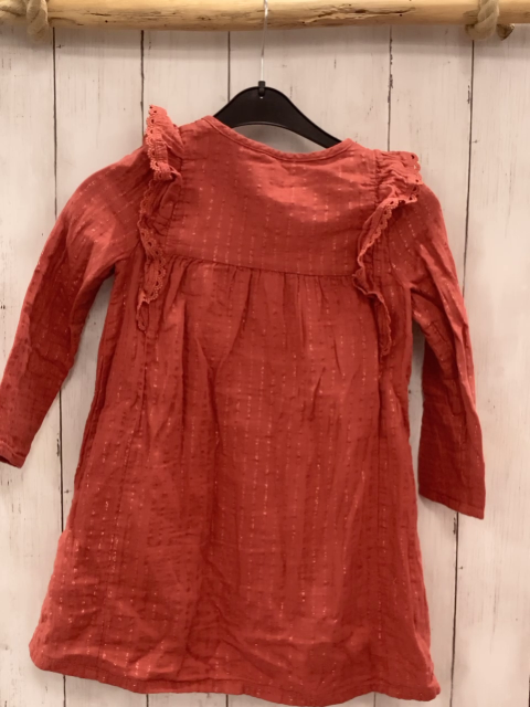 Sergent Major  Kleid  Gr. 116  rost Strukur Glitzerfägen weiße Blumenstickerei 