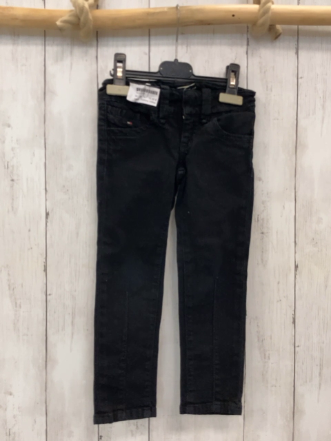 Tommy Hilfiger  Hose  Gr. 98  schwarz Jeans Bund verstellbar