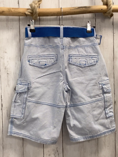 2tlg  Shorts + Gürtel  Gr. 152  hellblau weiße Streifen + hellblau 