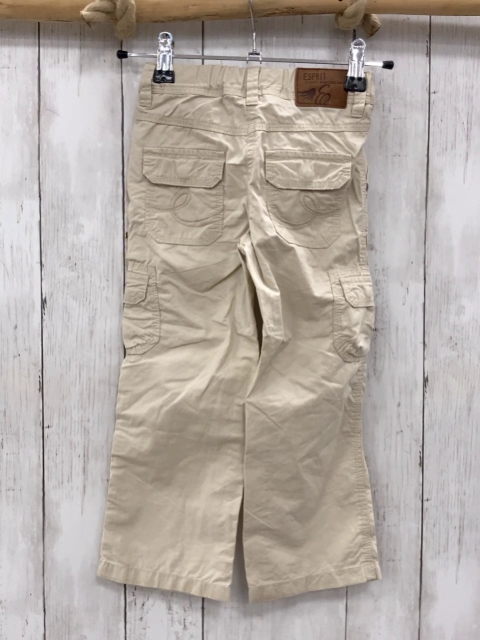 Esprit  Hose  Gr. 104  beige aufgesetzte Taschen Bund verstellbar 