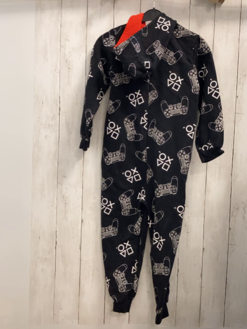   Overall Gr. 128  schwarz weiße Spielkonsolen Schrift rote Reißverschlüsse Kapuze 