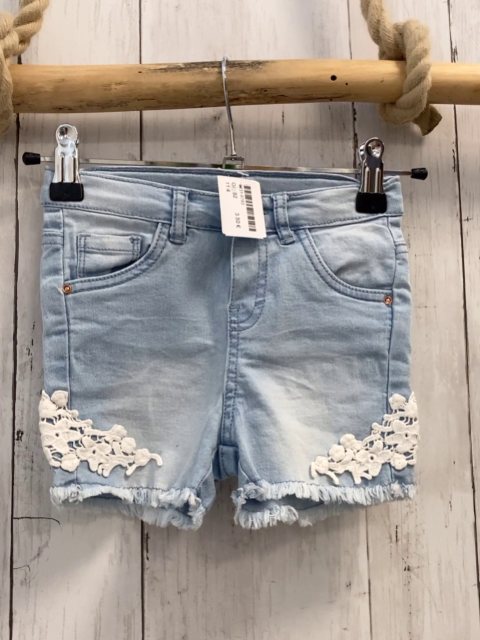   Shorts  Gr. 92  hellblau Jeans weiße blumenhäkelei Fransensaum Bund verstellbar 