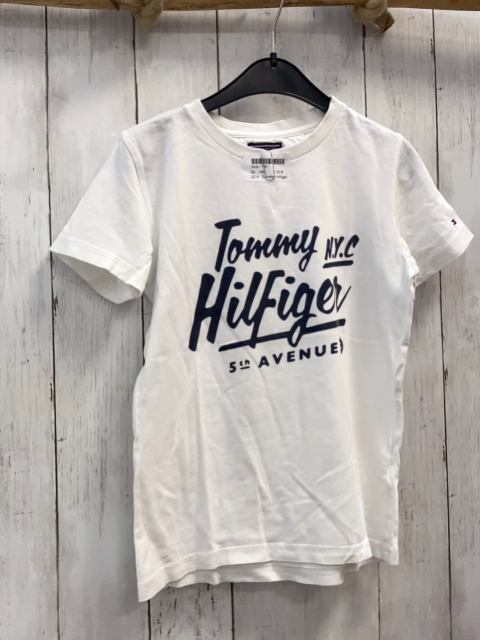 Tommy Hilfiger  T-Shirt  Gr. 140  weiß blaue Schrift 