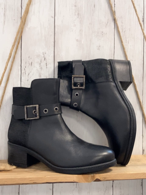 Venturino  Stiefeletten  Gr. 41  schwarz 