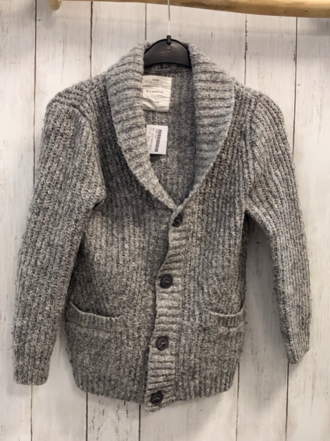 Zara  Strickjacke  Gr. 122/128  hellgrau rippen großer Kragen