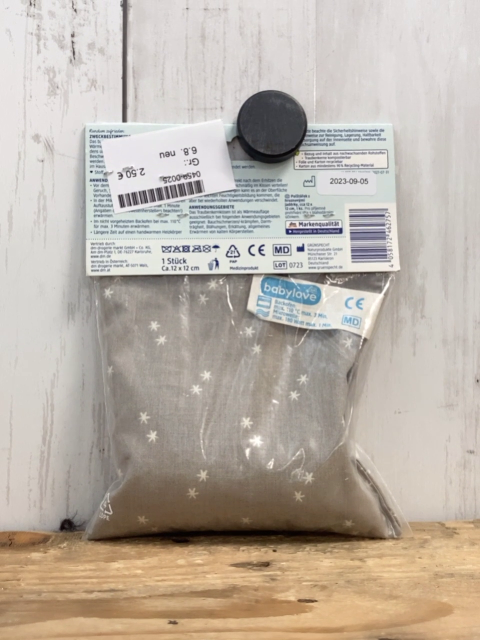 neu  Traubenkernkissen  grau weiße Sterne 