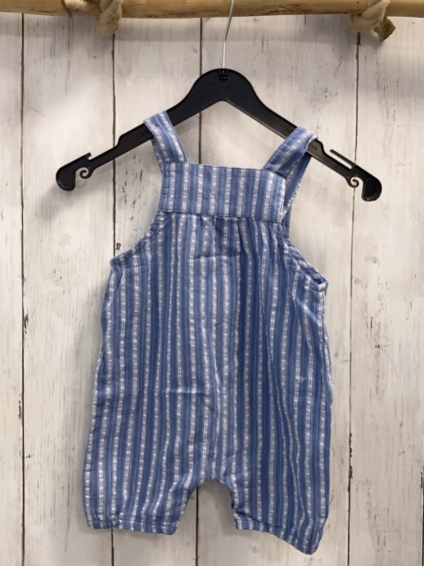 Alana  Latzshorts  Gr. 68  hellblau blau weiße Streifen 