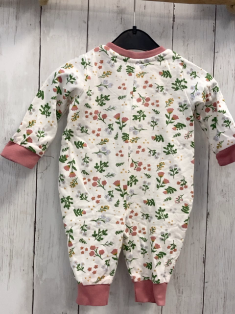 Overall  Gr. 68  weiß Blumen altrosa Bund