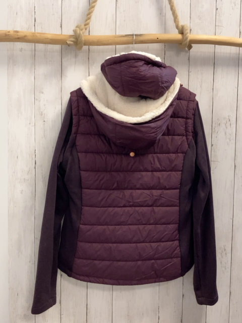 neu 2 tlg Steeds  Strickjacke + Weste  Gr. 158/164  brombeere gesteppter Körperbereich Kapuze mit weißem Teddyfutter NP 44, 90 € 