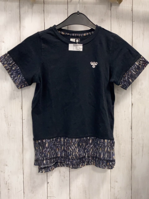 Hummel  T-Shirt  Gr. 140  schwarz bunter Bund mit Lochmuster 