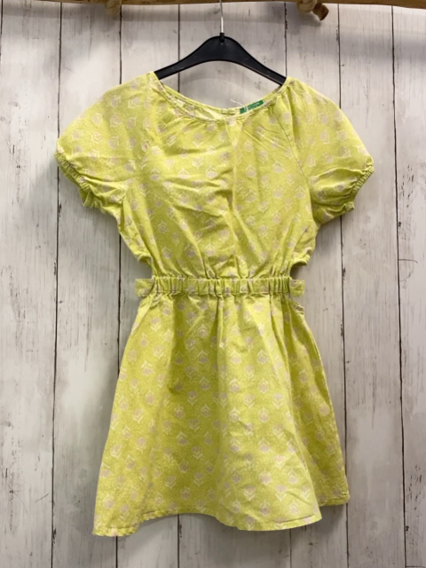 Benetton  Kleid  Gr. 134  hellgrün Blumen weiße Punkte 