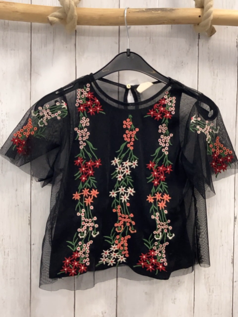 Zara  Sommerbluse  Gr. 122  schwarz gestickte Blumen mit Untertop 