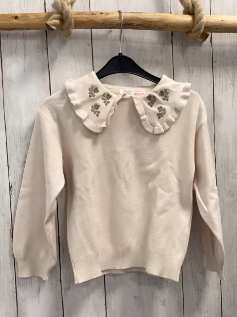 Zara  Pullover  Gr. 116  beige Strick großer Kragen mit Blumenstickerei