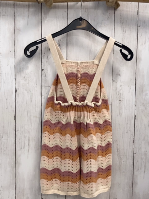 Zara  Playsuit  Gr. 110  beige ocker lachs weiße Streifen mit Lochmuster Strick 
