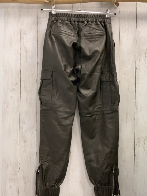 Oakwood  Hose Gr.S  oliv Leder 