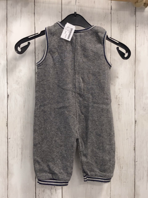 Alana  Overall  Gr. 68  grau hellgraue Zackenstreifen grau dunkelgrauer Streifenbund 