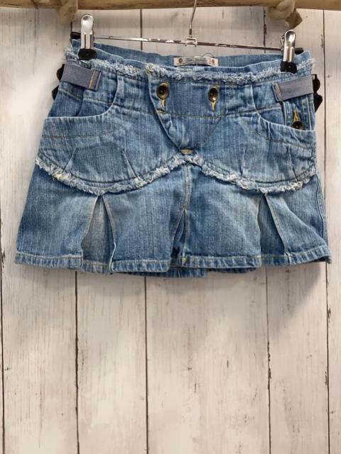 Zara Rock  Gr. 134  blau Jeans 