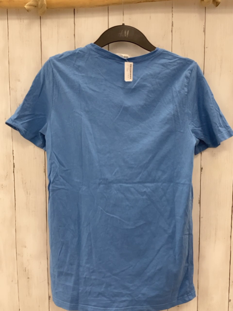 H&M  T-Shirt  Gr. 170  hellblau pink orange hellgrünes Rechteck mit Schrift 